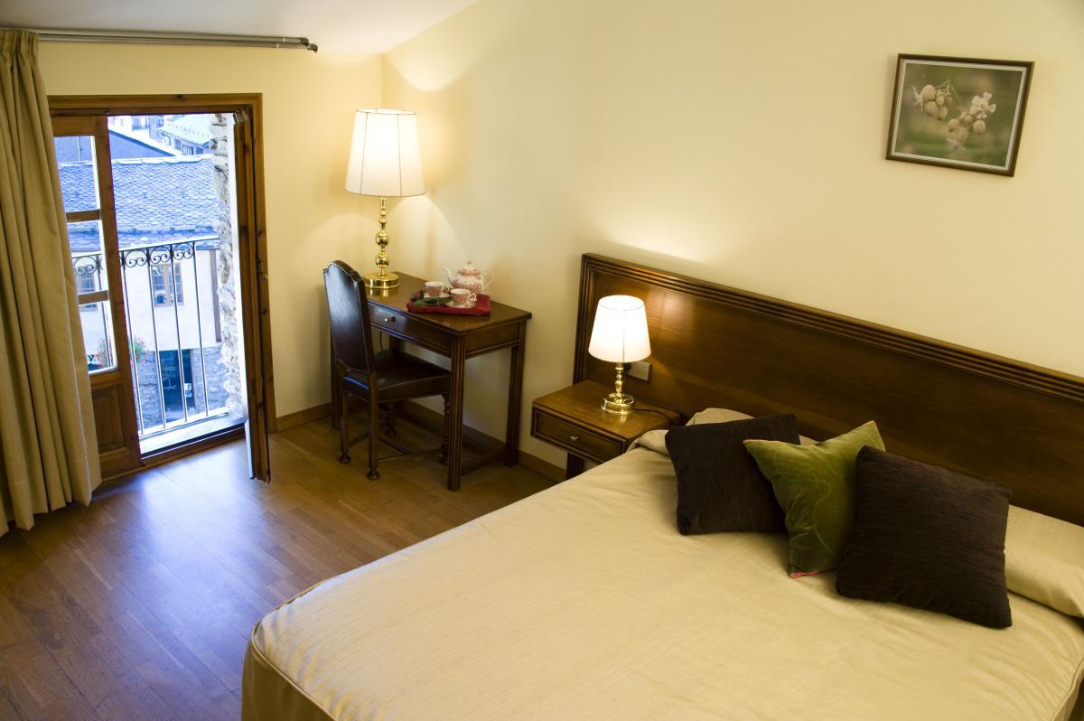 Hotel Santa Barbara De La Vall D'אורדינו מראה חיצוני תמונה