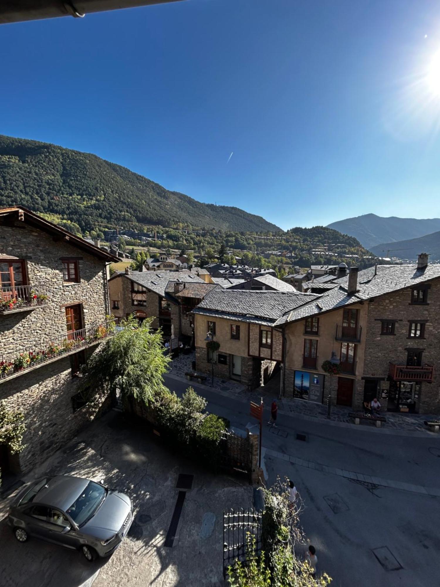 Hotel Santa Barbara De La Vall D'אורדינו מראה חיצוני תמונה