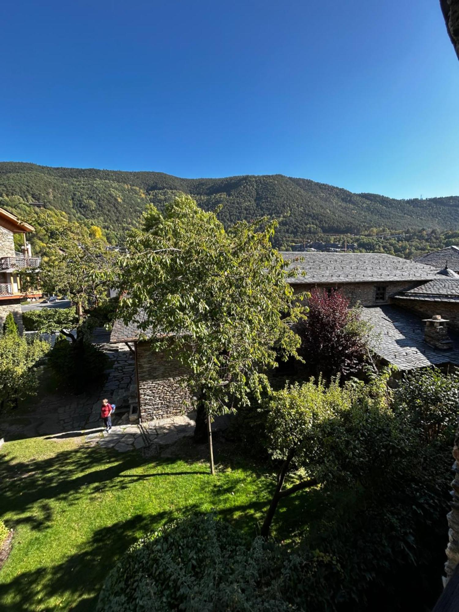 Hotel Santa Barbara De La Vall D'אורדינו מראה חיצוני תמונה