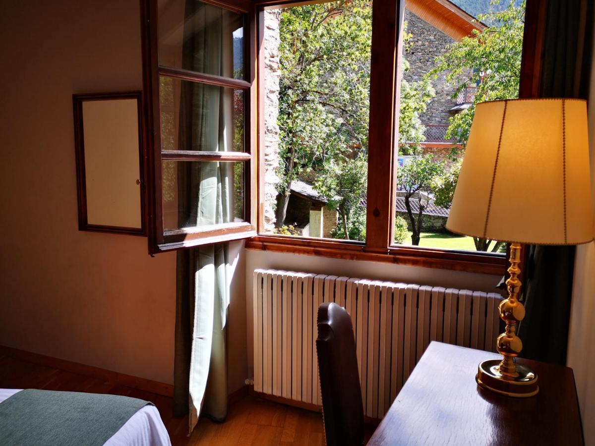 Hotel Santa Barbara De La Vall D'אורדינו מראה חיצוני תמונה