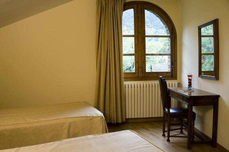 Hotel Santa Barbara De La Vall D'אורדינו מראה חיצוני תמונה